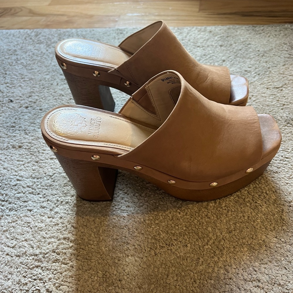 Vince Camuto platform suede clogs